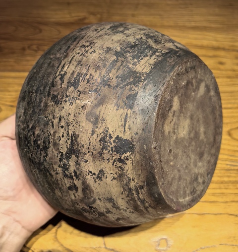 古玩陶瓷唐黑陶缽拍賣,當前價格136元