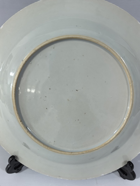 古玩陶瓷清中早·青花花卉賞盤真品鑒賞圖