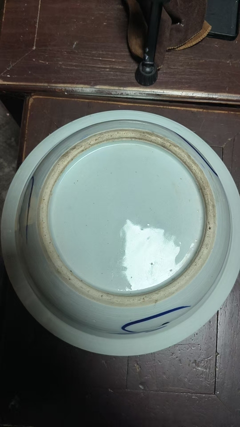 古玩陶瓷花卉紋青花凈手盆真品鑒賞圖