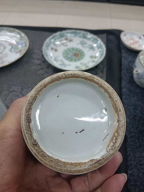 古玩陶瓷花卉詩紋青花瓶真品鑒賞圖