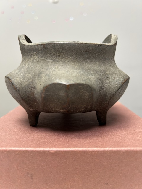 古玩銅器晚清民國·蓮瓣橋耳海棠爐拍賣，當前價格8000元