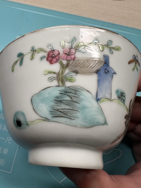 古玩陶瓷清同治 粉彩人物紋蓋碗真品鑒賞圖