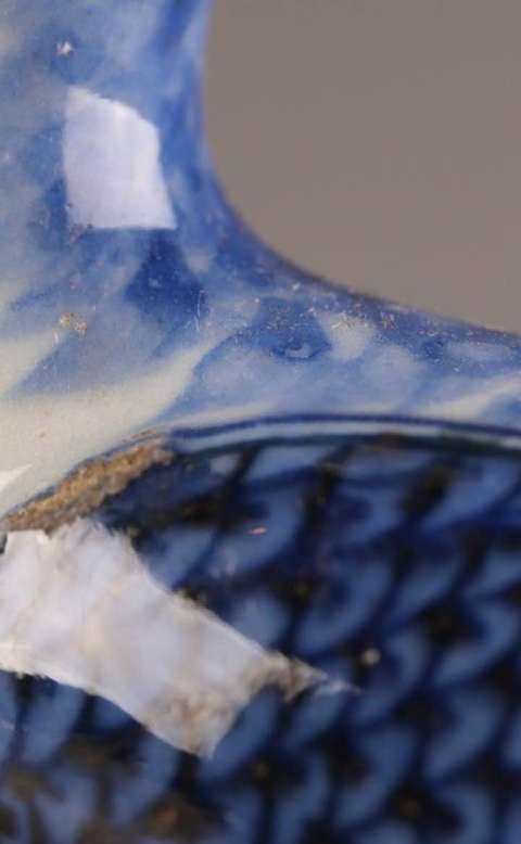 古玩陶瓷青花游禽蓋盒真品鑒賞圖