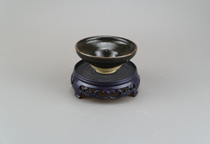 古玩陶瓷吉州窯黑釉茶盞真品鑒賞圖