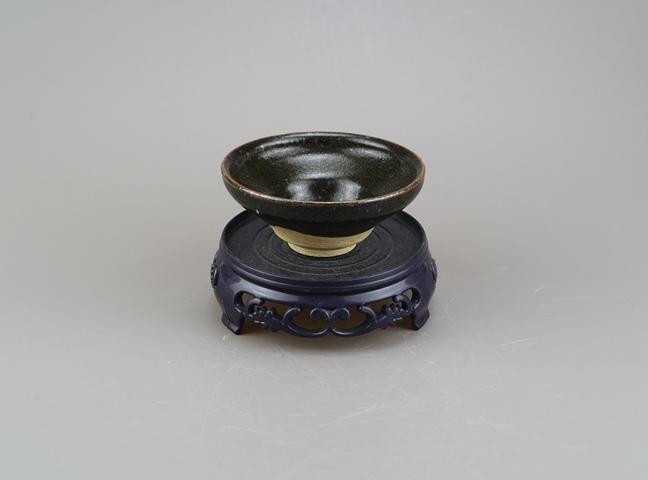 古玩陶瓷吉州窯黑釉茶盞真品鑒賞圖