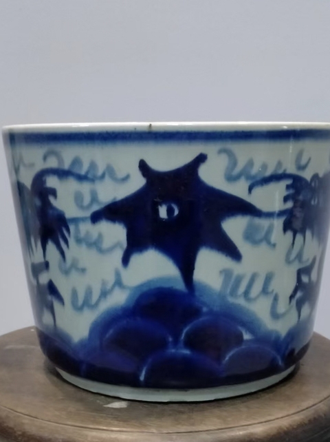 古玩陶瓷青花龍紋香爐，模糊，偏老真品鑒賞圖