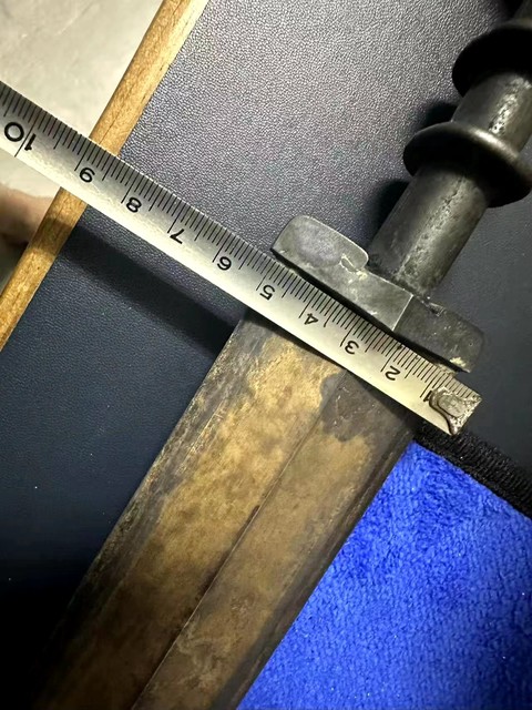 古玩銅器戰國青銅劍真品鑒賞圖