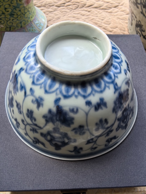 古玩陶瓷明中期青花花卉紋碗拍賣，當前價格9999元