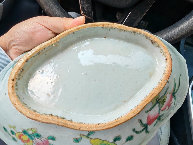 古玩陶瓷粉彩花卉紋海棠貢盤真品鑒賞圖
