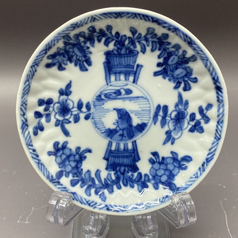古玩陶瓷清康熙瓜棱紋青花盤拍賣，當(dāng)前價(jià)格890元