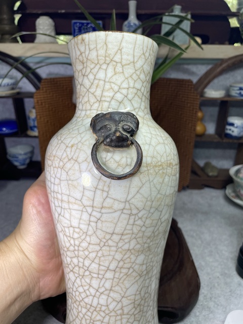 古玩陶瓷哥釉觀音瓶真品鑒賞圖