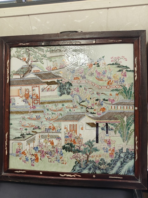 古玩陶瓷人物紋粉彩瓷板畫真品鑒賞圖