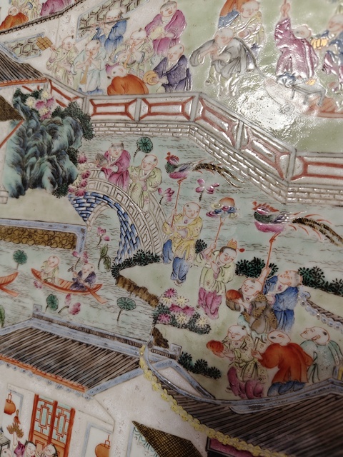 古玩陶瓷人物紋粉彩瓷板畫真品鑒賞圖