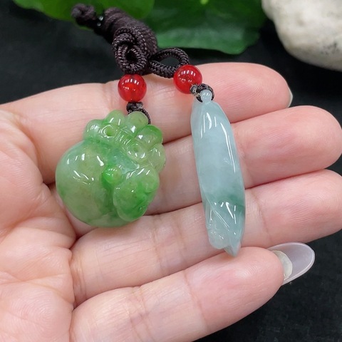 古玩玉器311天然翡翠掛件兩件一手走 配證書拍賣,當前價格360元