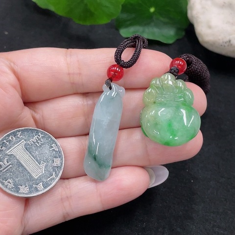 古玩玉器311天然翡翠掛件兩件一手走 配證書拍賣,當前價格360元