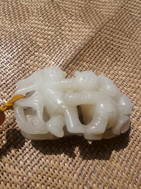 古玩玉器童子真品鑒賞圖