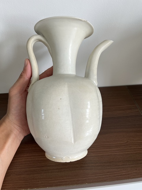古玩陶瓷青白釉瓜棱執(zhí)壺真品鑒賞圖