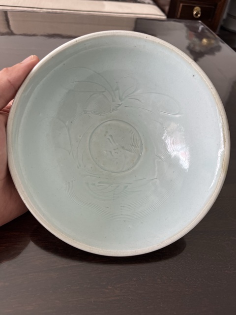 古玩陶瓷青白釉刻仰蓮紋碗真品鑒賞圖