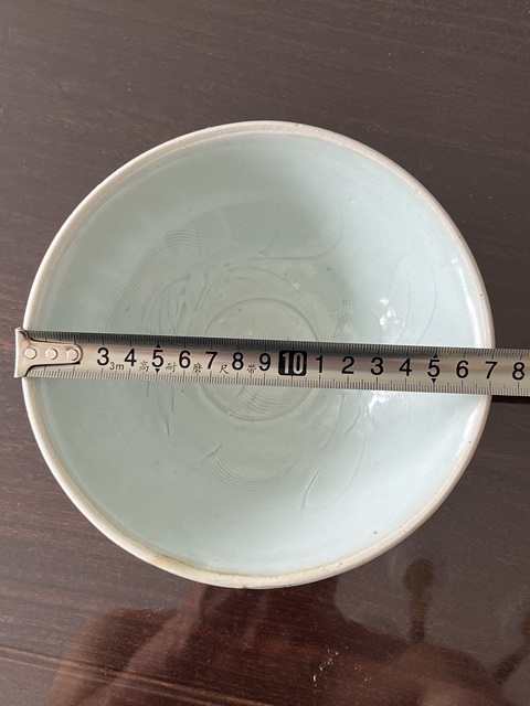 古玩陶瓷青白釉刻仰蓮紋碗真品鑒賞圖