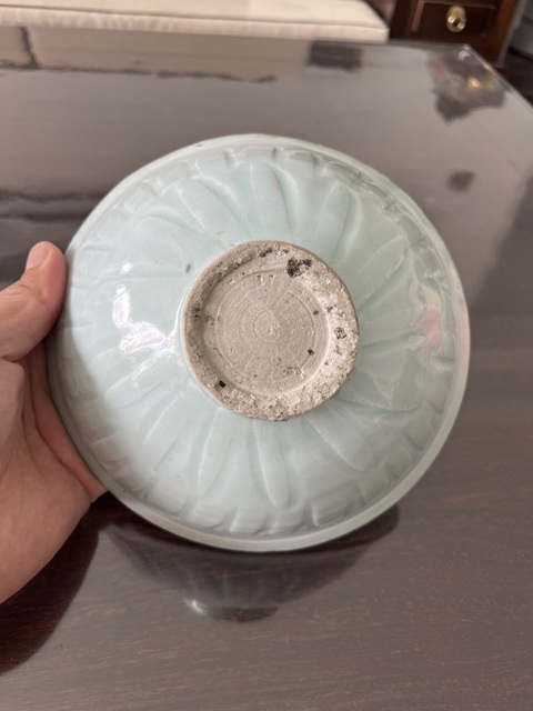 古玩陶瓷青白釉刻仰蓮紋碗真品鑒賞圖