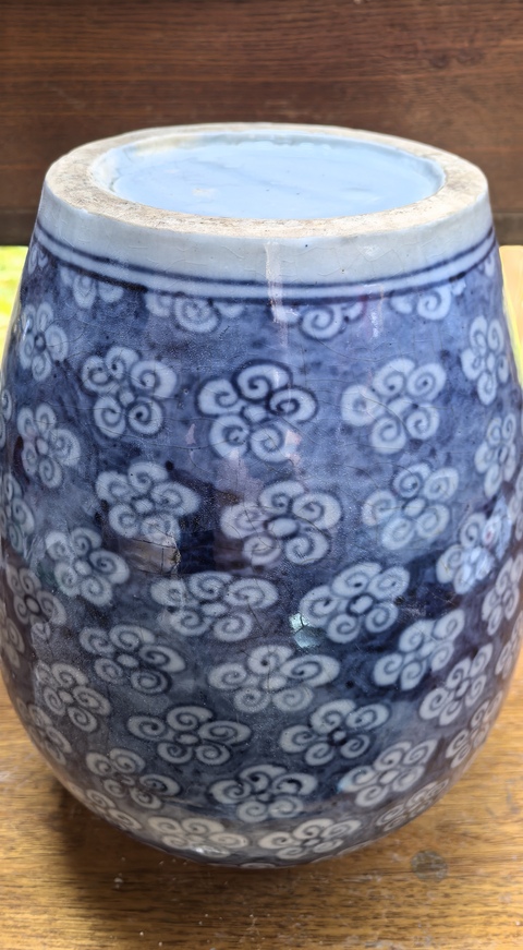 古玩陶瓷青花冰梅圖罐真品鑒賞圖