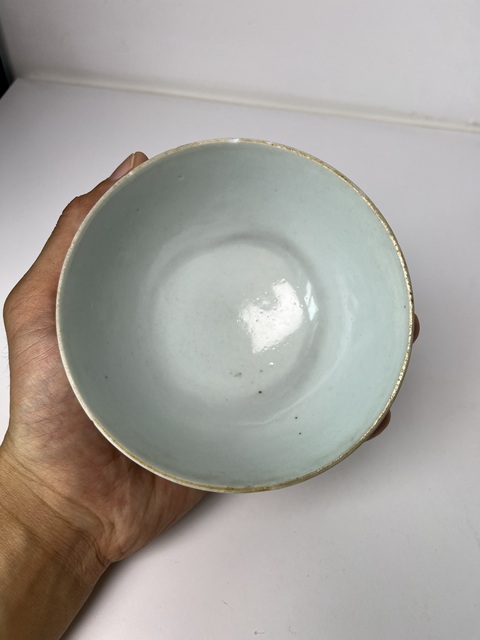 古玩陶瓷豆青釉茶圓真品鑒賞圖