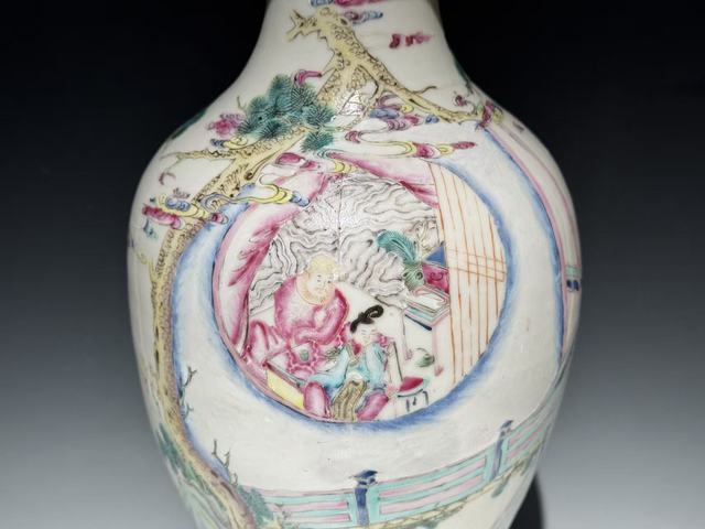 古玩陶瓷瓶真品鑒賞圖