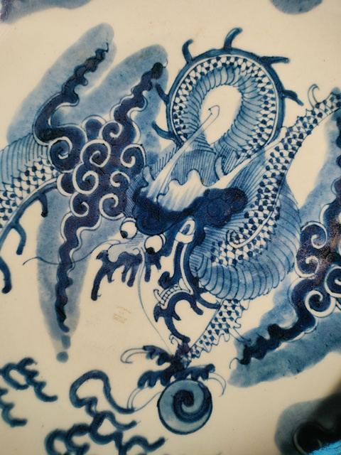 古玩陶瓷雍正龍盤真品鑒賞圖
