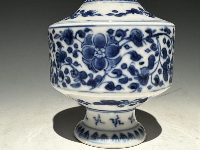 古玩陶瓷瓶真品鑒賞圖
