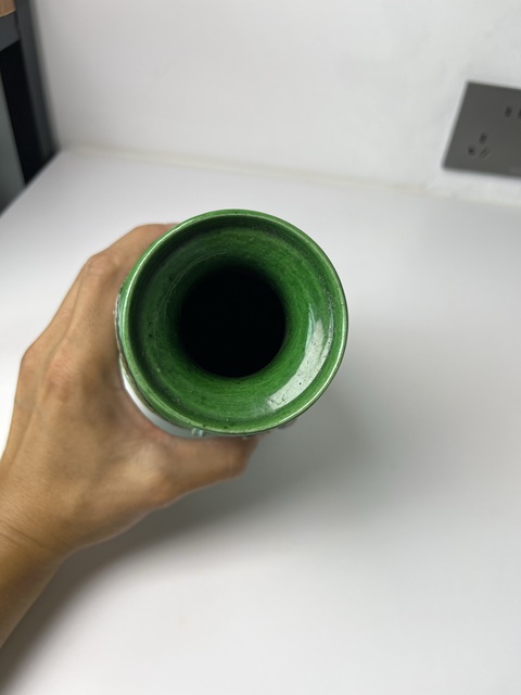 古玩陶瓷素三彩一鷺蓮科棒槌瓶真品鑒賞圖