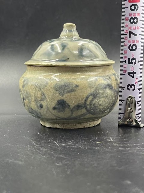 古玩陶瓷青花花卉紋小蓋罐拍賣,當前價格1388元