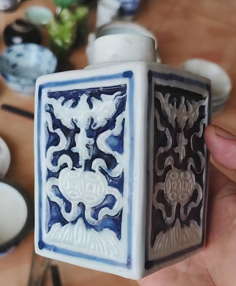 古玩陶瓷茶葉罐真品鑒賞圖
