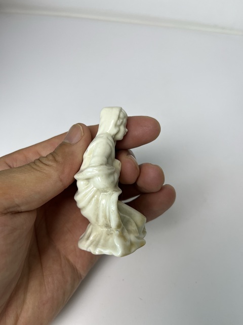 古玩陶瓷德化窯塑像拍賣,當前價格688元