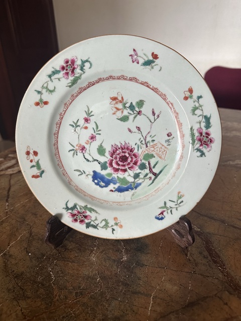 古玩陶瓷粉彩盤真品鑒賞圖