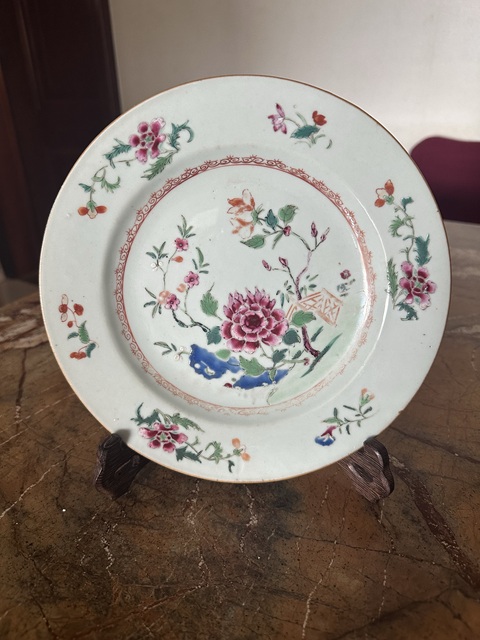 古玩陶瓷粉彩盤真品鑒賞圖