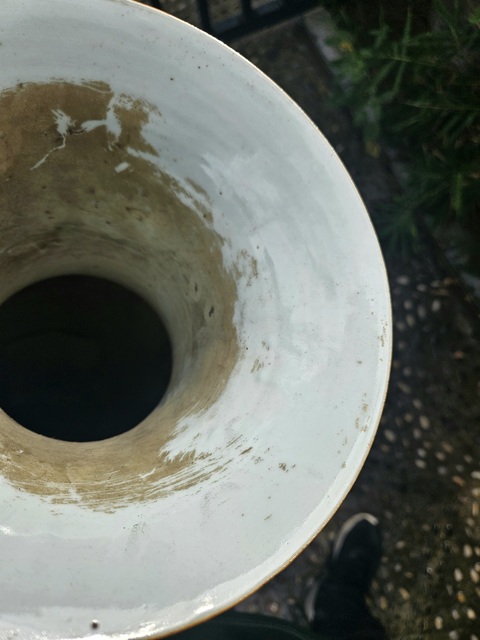 古玩陶瓷粉彩人物故事雙耳瓶真品鑒賞圖