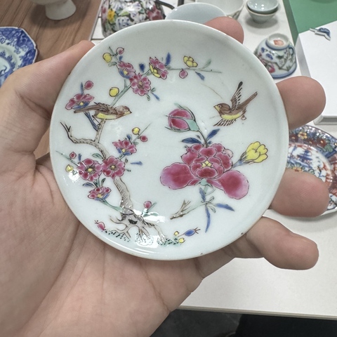 古玩陶瓷雍正粉彩花鳥碟真品鑒賞圖