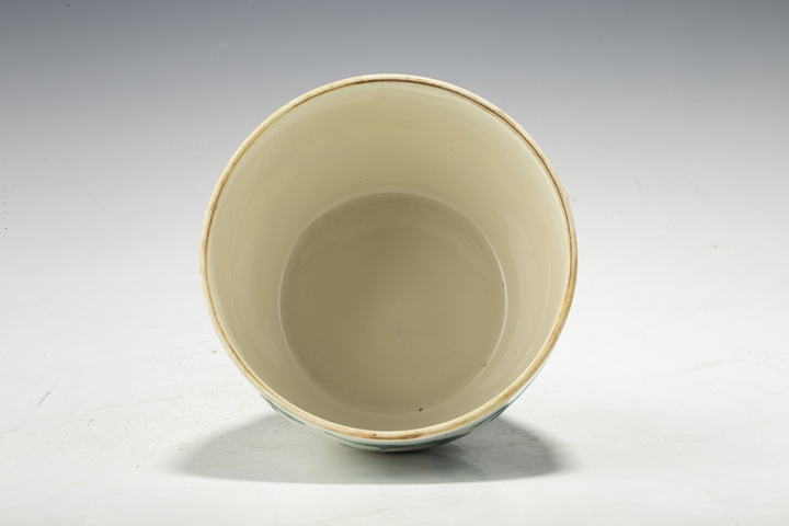 古玩陶瓷清晚·礬紅綠彩龍紋蓋缸拍賣,當(dāng)前價格158元