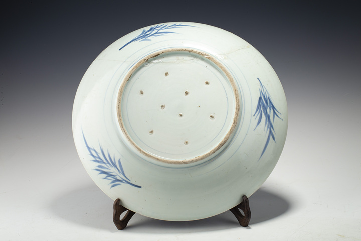 古玩陶瓷清晚·青花山水紋大盤拍賣，當前價格288元