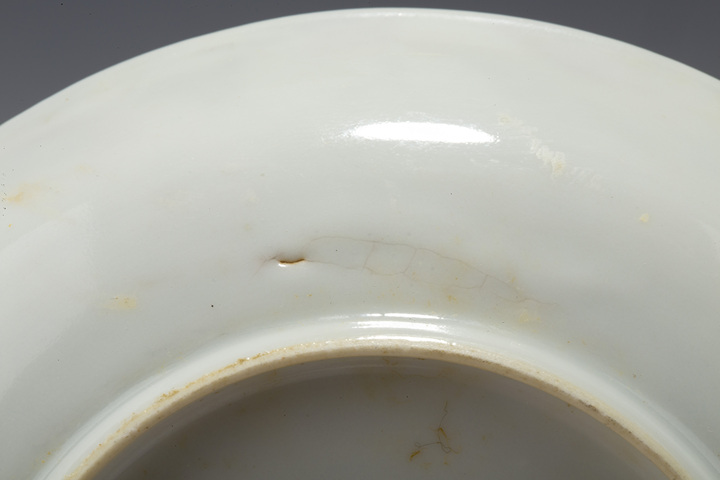 古玩陶瓷民國·墨地粉彩百花不落地紋盤一對拍賣，當前價格770元