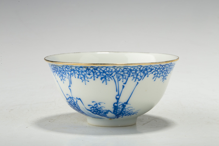 古玩陶瓷民國(guó)·藍(lán)料彩竹影清風(fēng)紋茶圓拍賣(mài),當(dāng)前價(jià)格622元