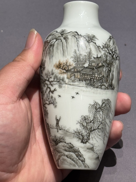 古玩陶瓷墨彩山水人物瓶真品鑒賞圖