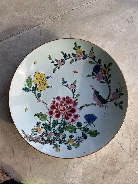 古玩陶瓷粉彩花鳥(niǎo)紋臥盤(pán)真品鑒賞圖