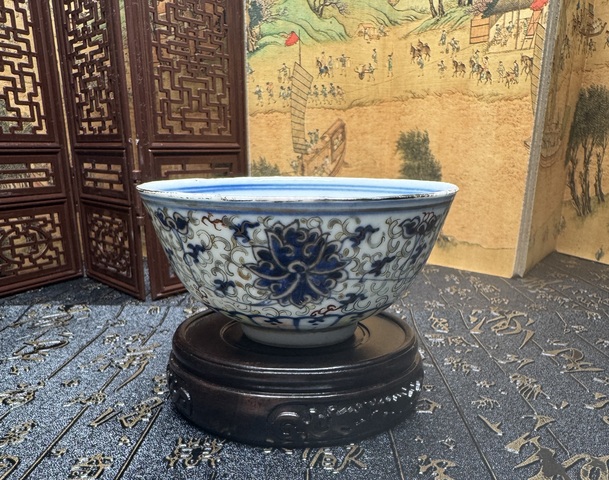 古玩陶瓷清光緒本朝本款 青花斗彩纏枝蓮紋碗 小官窯拍賣，當前價格7680元