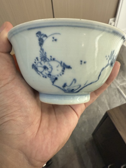 古玩陶瓷青花花卉紋碗真品鑒賞圖