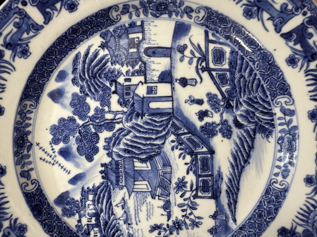古玩陶瓷清乾隆細路青花攜琴訪友圖八方盤拍賣,當前價格1588元