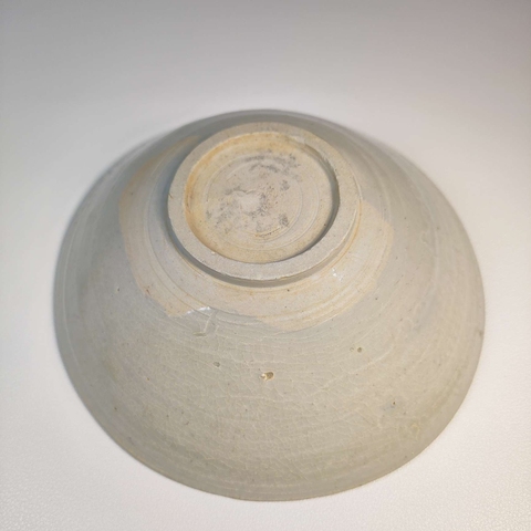 古玩陶瓷宋代青白釉六出筋斗笠碗拍賣,當前價格888元