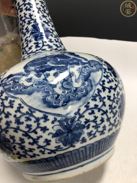 古玩陶瓷清中晚·青花開窗合和二仙人物花鳥紋長頸瓶拍賣,當前價格36000元