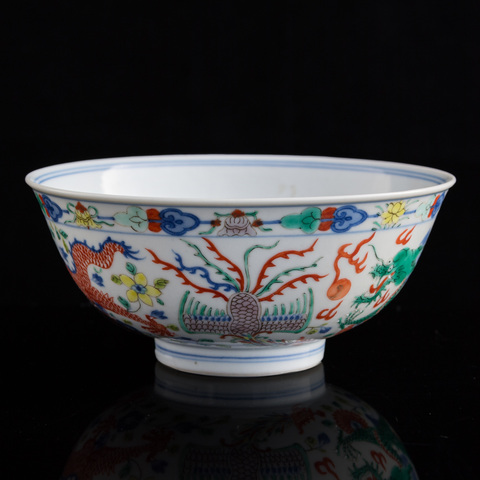 古玩陶瓷五彩龍鳳紋碗真品鑒賞圖