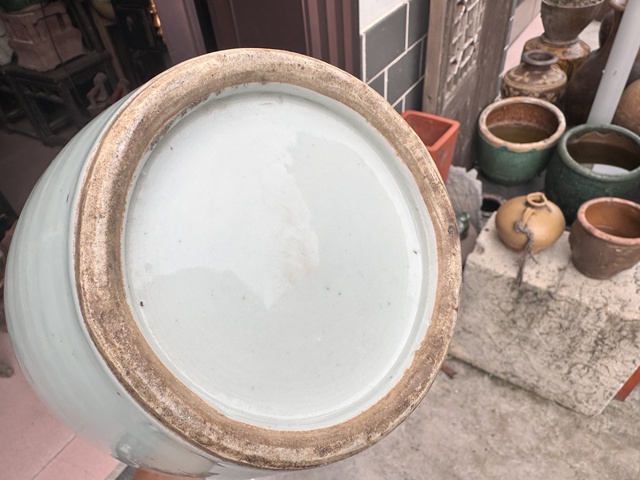 古玩陶瓷民國粉彩瓶真品鑒賞圖